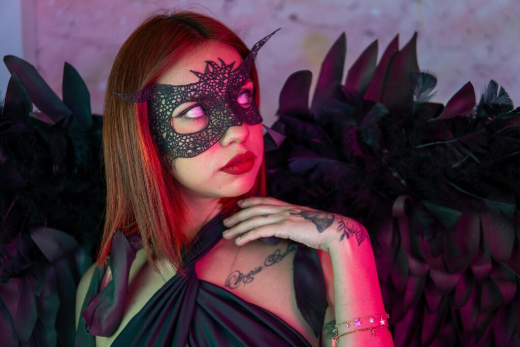 Faceless OnlyFans with mask